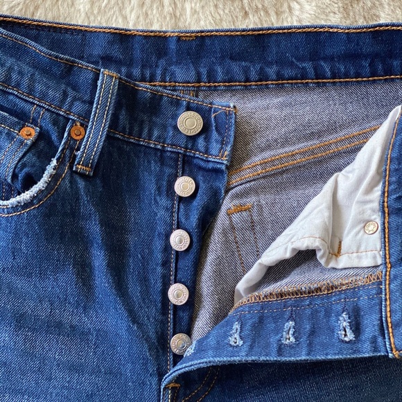 Levi’s 501 Skinny Jeans - Picture 2 of 5